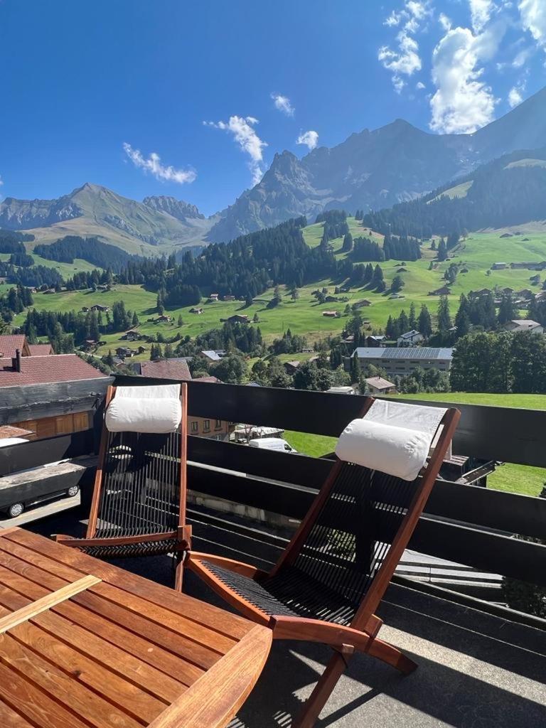 2-zimmer Mit Grossem Balkon Und Bergpanorama - 400m Von Talstation Sillerenbahn Adelboden