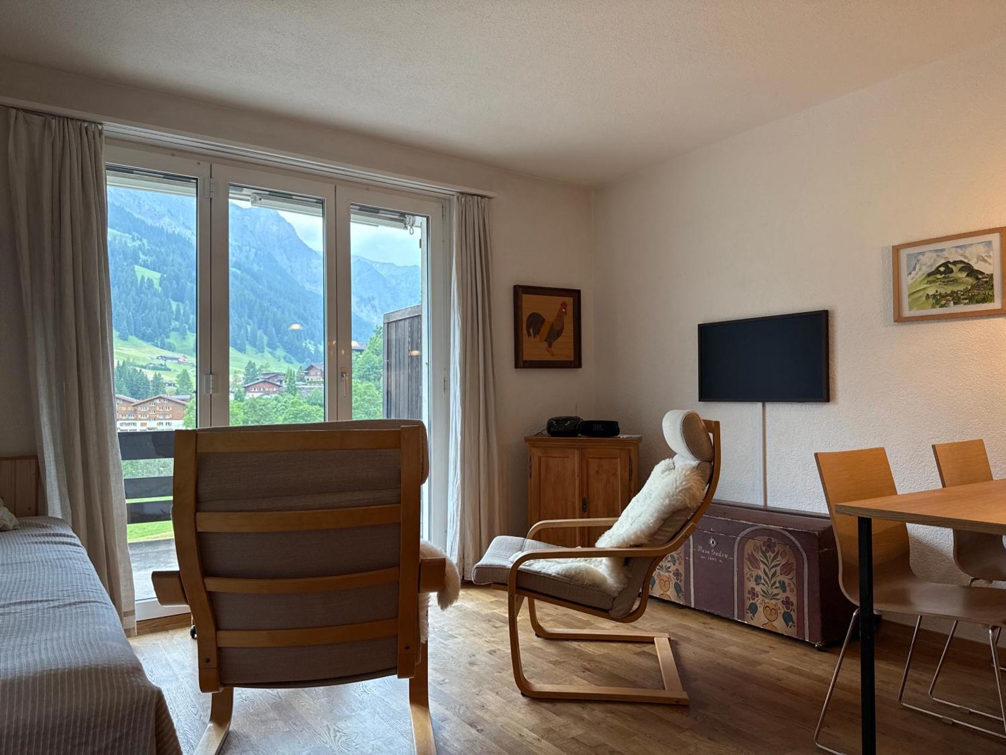 Apartment 2-zimmer Mit Grossem Balkon Und Bergpanorama - 400m Von Talstation Sillerenbahn Adelboden